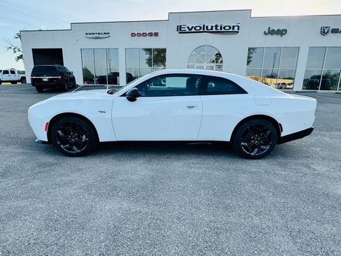 New 2026 Dodge Charger R/T AWD/4WD image 4