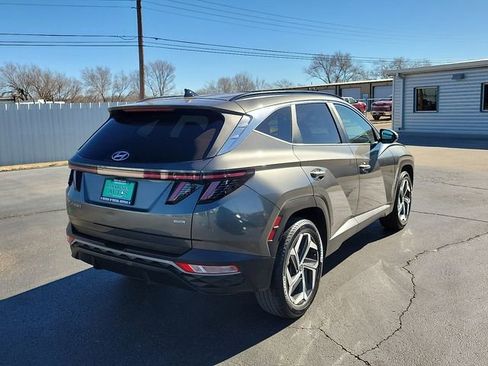 Used 2023 Hyundai Tucson SEL w/ Convenience Package image 4
