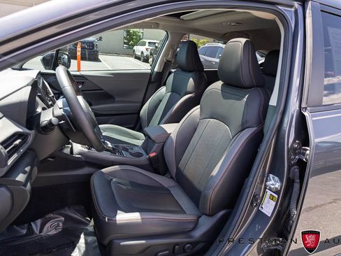 Used 2024 Subaru Crosstrek 2.5i Limited AWD/4WD image 21
