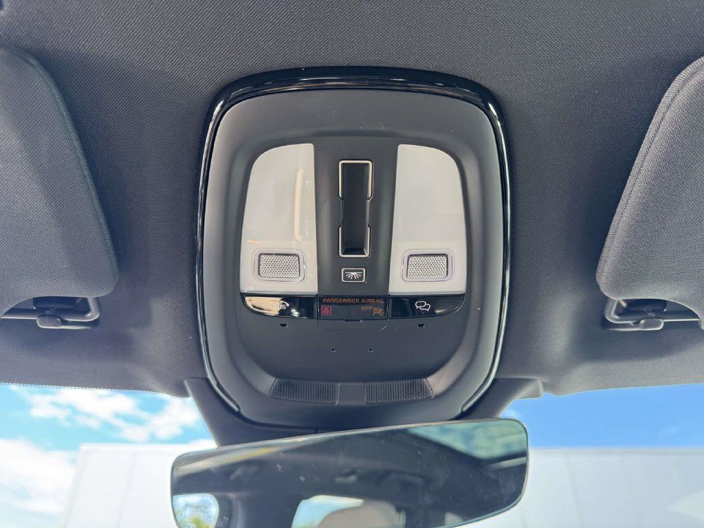 Used 2026 Volvo XC90 B6 Plus w/ Protection Package Premier AWD/4WD image 29