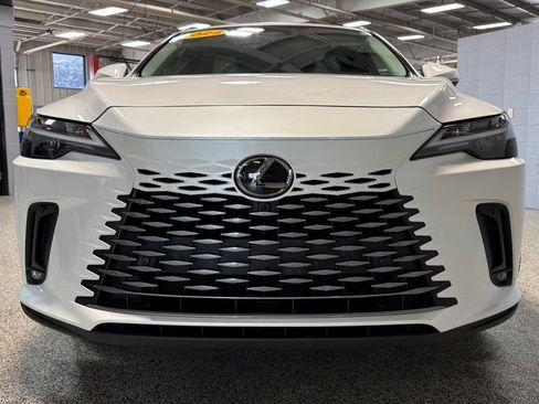 Used 2024 Lexus RX 350 Premium w/ Convenience Package AWD/4WD image 2