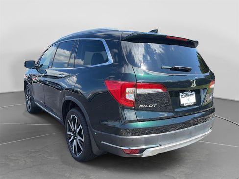Used 2020 Honda Pilot Touring image 3