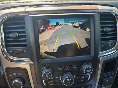 Used 2017 RAM 2500 Laramie w/ Sport Appearance Group AWD/4WD image 28