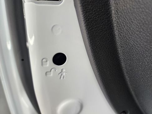 Used 2025 RAM 3500 Laramie image 41