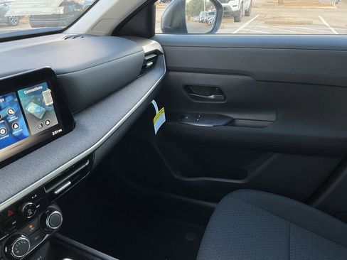 New 2026 Nissan Kicks S image 35