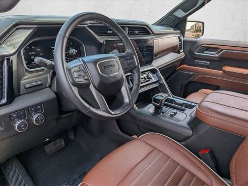 Used 2023 GMC Sierra 1500 Denali Ultimate AWD/4WD image 13