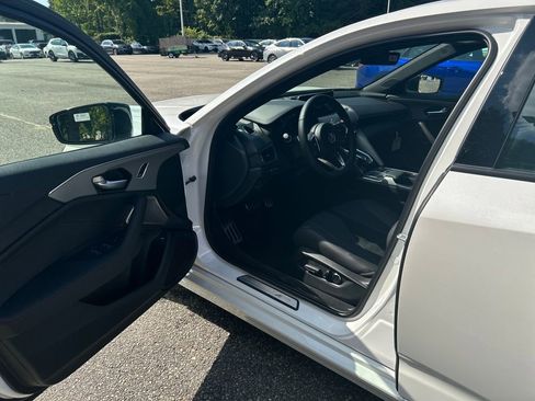 New 2025 Acura TLX SH-AWD image 11