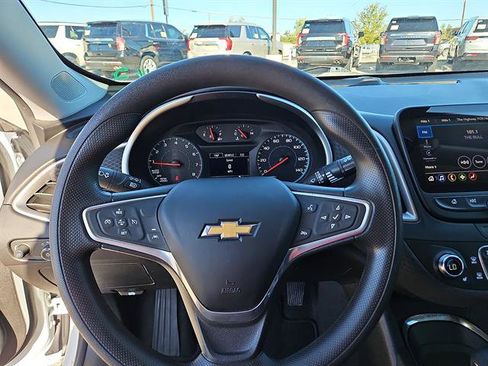 Used 2023 Chevrolet Malibu LT w/ Driver Confidence Package image 15