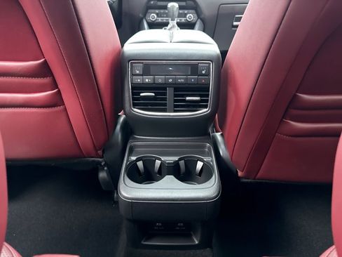 Used 2023 MAZDA CX-9 Carbon Edition AWD/4WD image 22