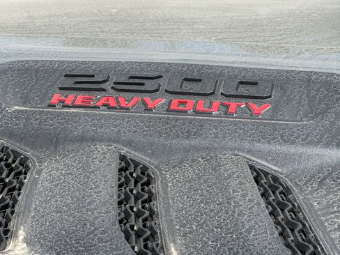 New 2026 RAM 2500 Laramie AWD/4WD image 25