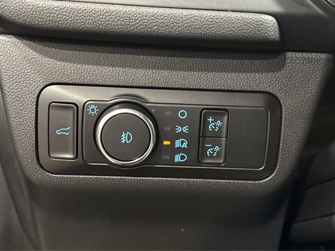 Used 2023 Ford Escape Platinum AWD/4WD image 22