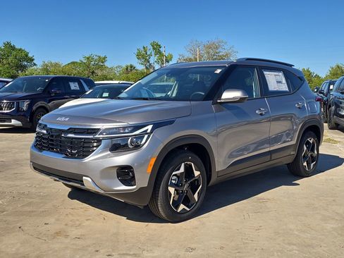 New 2026 Kia Seltos S FWD image 4