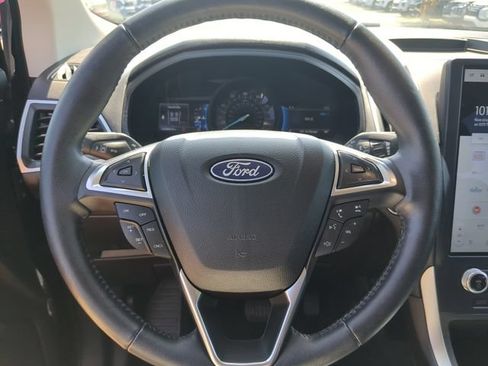 Used 2023 Ford Edge SEL w/ Sport Appearance Package AWD/4WD image 32