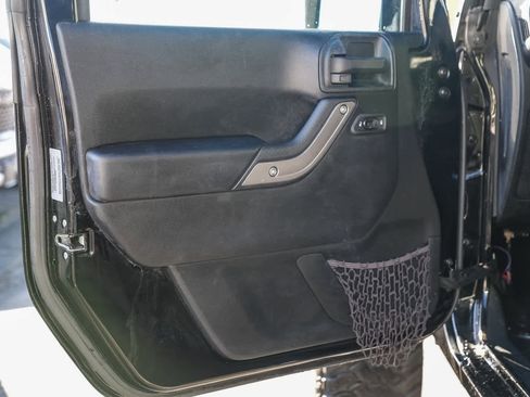 Used 2017 Jeep Wrangler Unlimited Sport w/ Quick Order Package 24S image 19