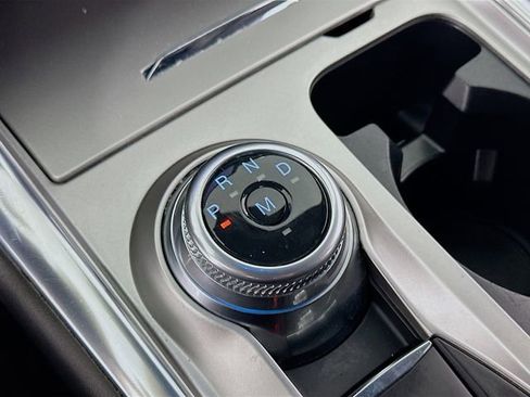 Certified 2020 Ford Explorer XLT w/ Equipment Group 202A image 22