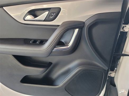 Used 2022 Chevrolet Blazer LT image 19