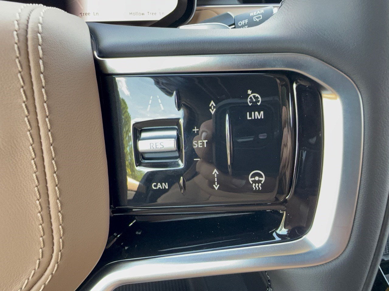 New 2027 Land Rover Range Rover Sport SE AWD/4WD image 19