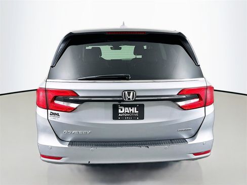 Certified 2021 Honda Odyssey Touring image 10