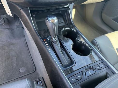 Used 2014 Chevrolet Impala LT w/ Premium Seating Package image 19