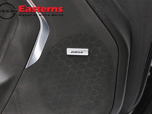 Used 2023 Chevrolet Suburban Premier RWD image 21