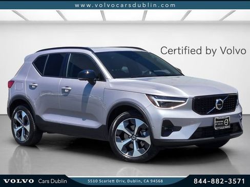 Certified 2026 Volvo XC40 B5 Plus AWD/4WD image 1