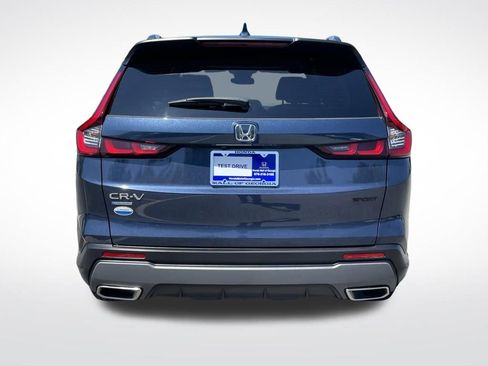 Certified 2025 Honda CR-V Sport image 5