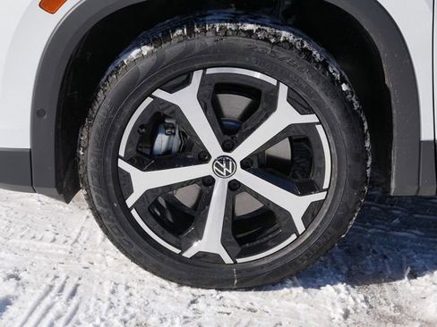 New 2026 Volkswagen Tiguan SE AWD/4WD image 5