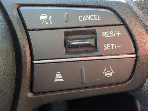 Used 2023 Honda CR-V LX image 20