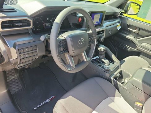 New 2026 Toyota Tacoma TRD Off-Road AWD/4WD image 7