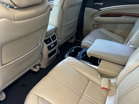 Used 2018 Acura MDX Sport Hybrid w/ Advance Pkg AWD/4WD image 15