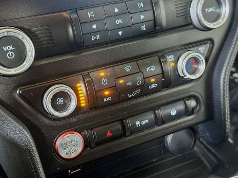 Used 2022 Ford Mustang GT w/ Black Accent Package RWD image 25