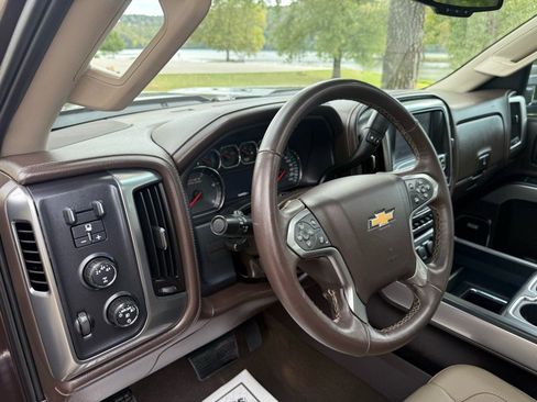 Used 2016 Chevrolet Silverado 2500 LTZ w/ Duramax Plus Package image 16