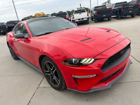 Used 2019 Ford Mustang Premium RWD image 5