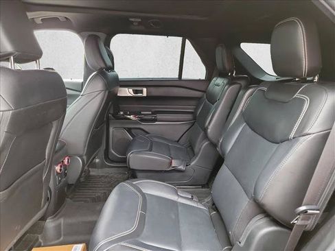 Used 2023 Ford Explorer ST w/ Equipment Group 401A AWD/4WD image 13