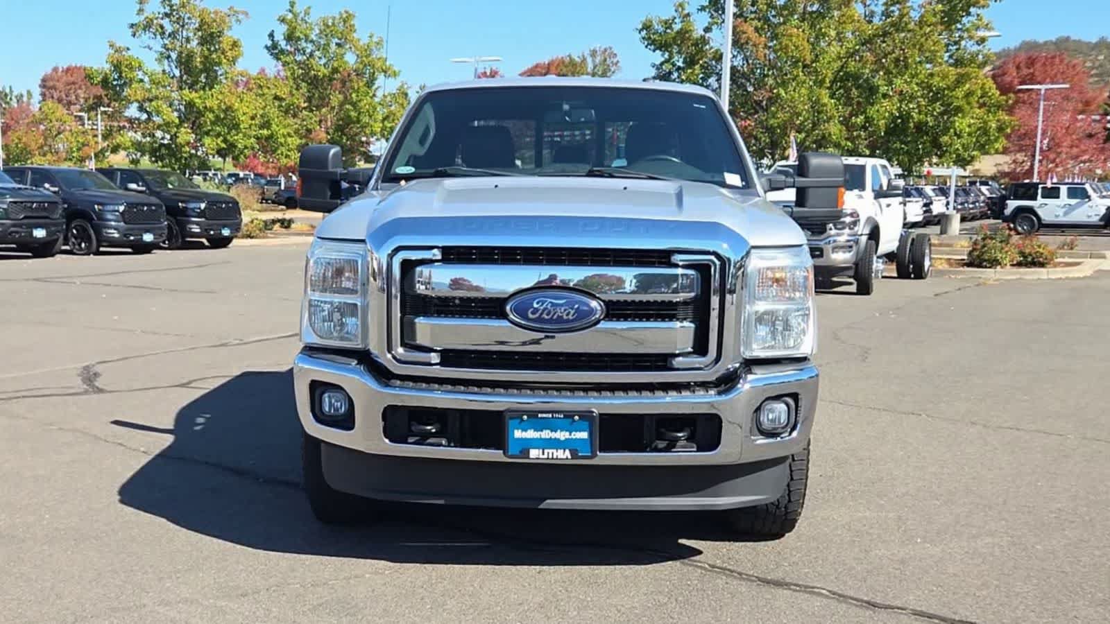 Used 2014 Ford F250 Lariat w/ Lariat Interior Package AWD/4WD image 3
