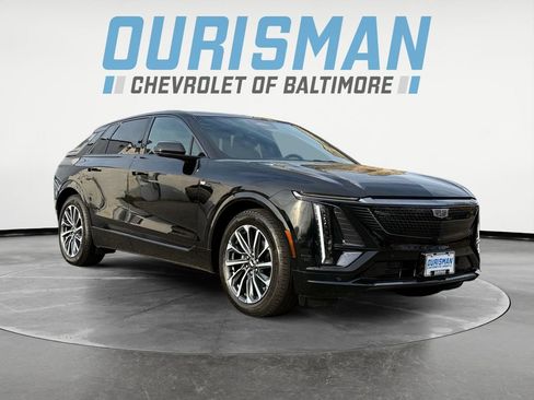 Used 2024 Cadillac Lyriq Sport w/ LPO, Floor Liner Package image 1