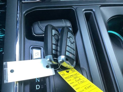 Used 2021 Ford F150 Lariat w/ Equipment Group 502A High AWD/4WD image 19