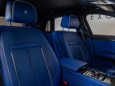 Used 2022 Rolls-Royce Ghost Black Badge image 19