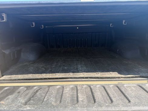 Used 2020 Toyota Tundra SR5 w/ TRD Off-Road Package AWD/4WD image 26
