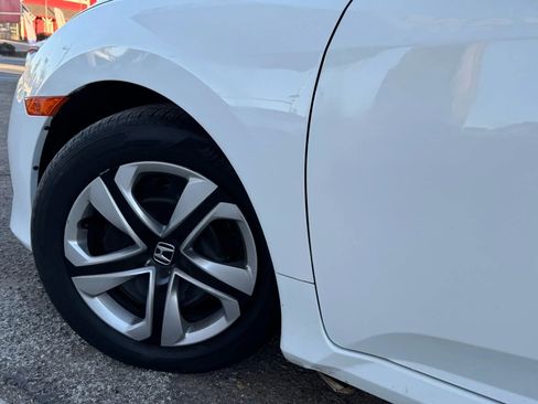 Used 2017 Honda Civic LX image 9