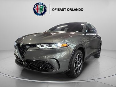 New 2025 Alfa Romeo Tonale w/ Premium Package