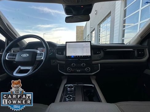 Used 2024 Ford Expedition Max Limited image 25