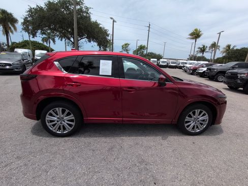 Used 2023 MAZDA CX-5 Signature AWD/4WD image 4