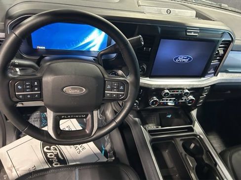 Used 2026 Ford F250 Platinum AWD/4WD image 2