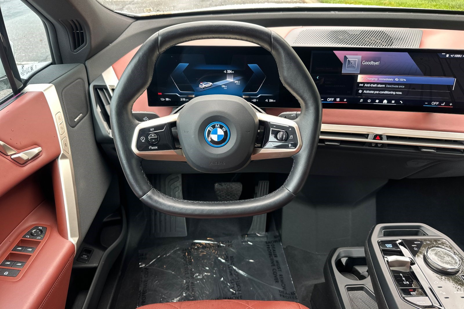 Certified 2024 BMW iX xDrive50 w/ Sport Package AWD/4WD image 18