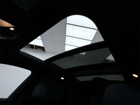 Used 2022 INFINITI QX50 Luxe w/ Appearance Package image 38