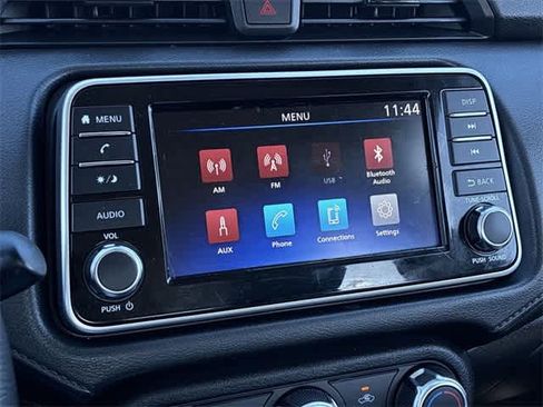 Used 2024 Nissan Versa S w/ S Plus Package image 29