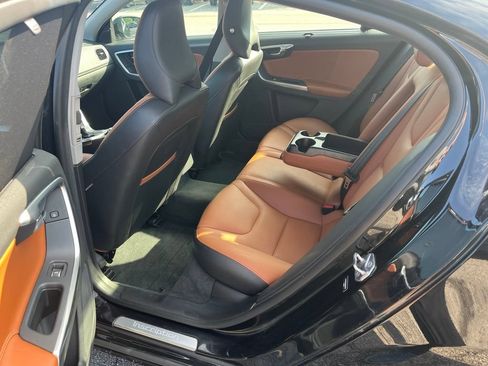 Used 2017 Volvo S60 T5 Inscription AWD/4WD image 10