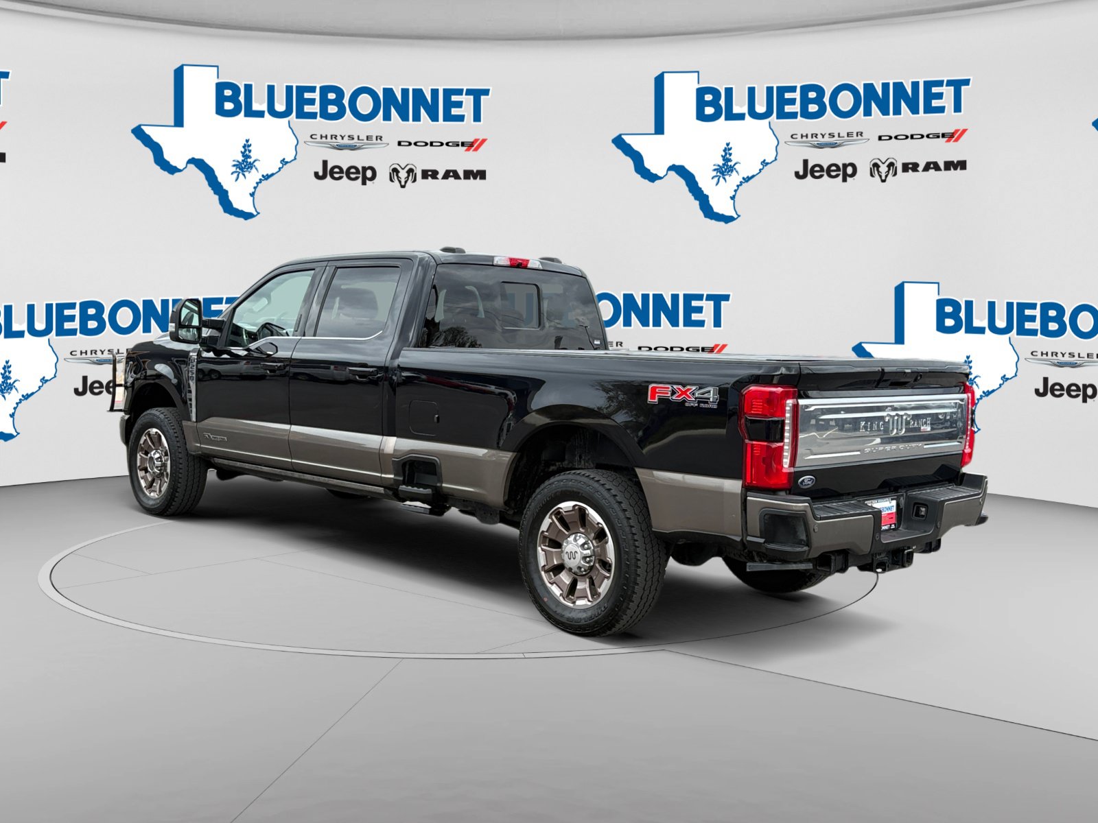 Used 2023 Ford F250 King Ranch AWD/4WD image 7
