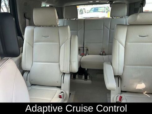 Used 2024 Cadillac Escalade Premium Luxury Platinum image 13